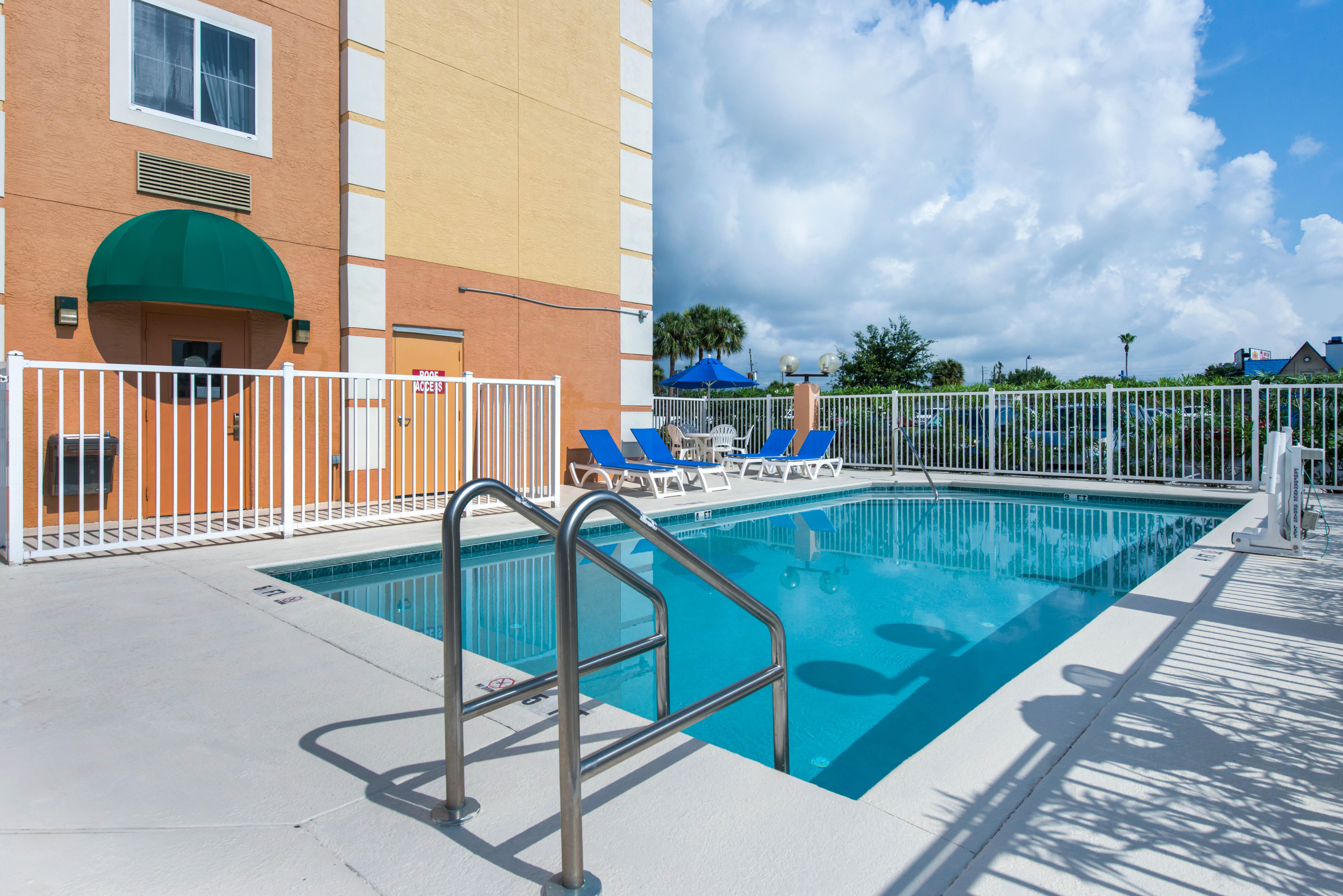 Comfort Inn Kissimmee-Lake Buena Vista South Exterior photo